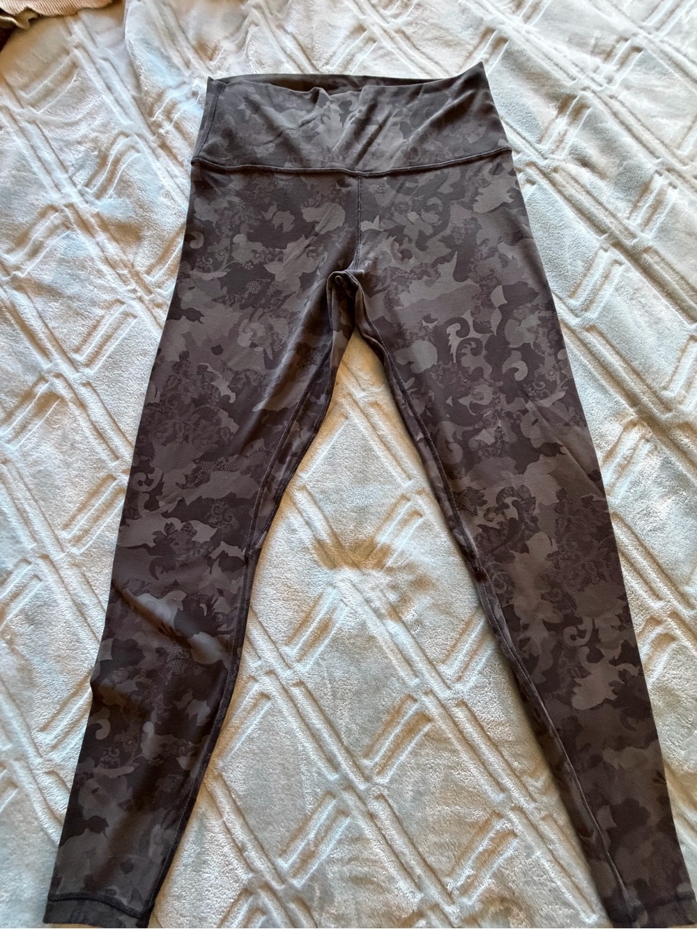 lululemon athletica align Dark Gray Camo High-Rise Leggings size 10